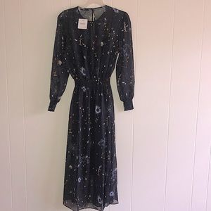 NEW w Tags! Stunning stellar sheer maxi w slip